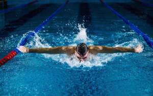 calories burned swimming